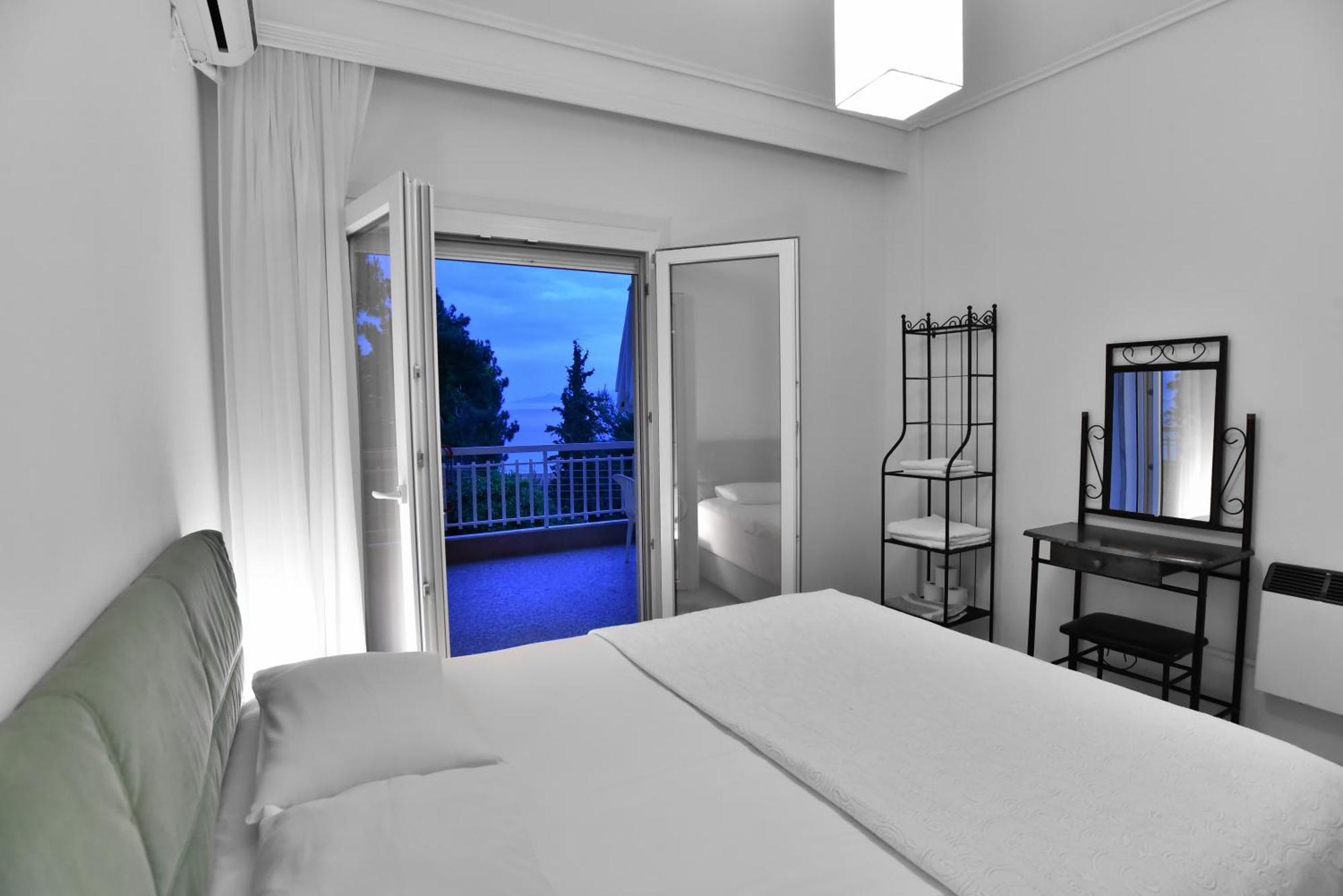 Luca Apartments PalaiónTsiflíkion Esterno foto
