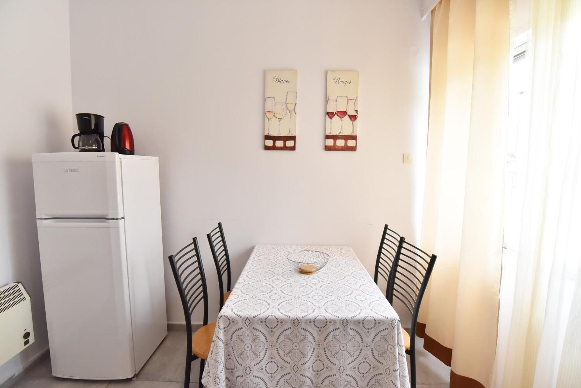 Luca Apartments PalaiónTsiflíkion Esterno foto