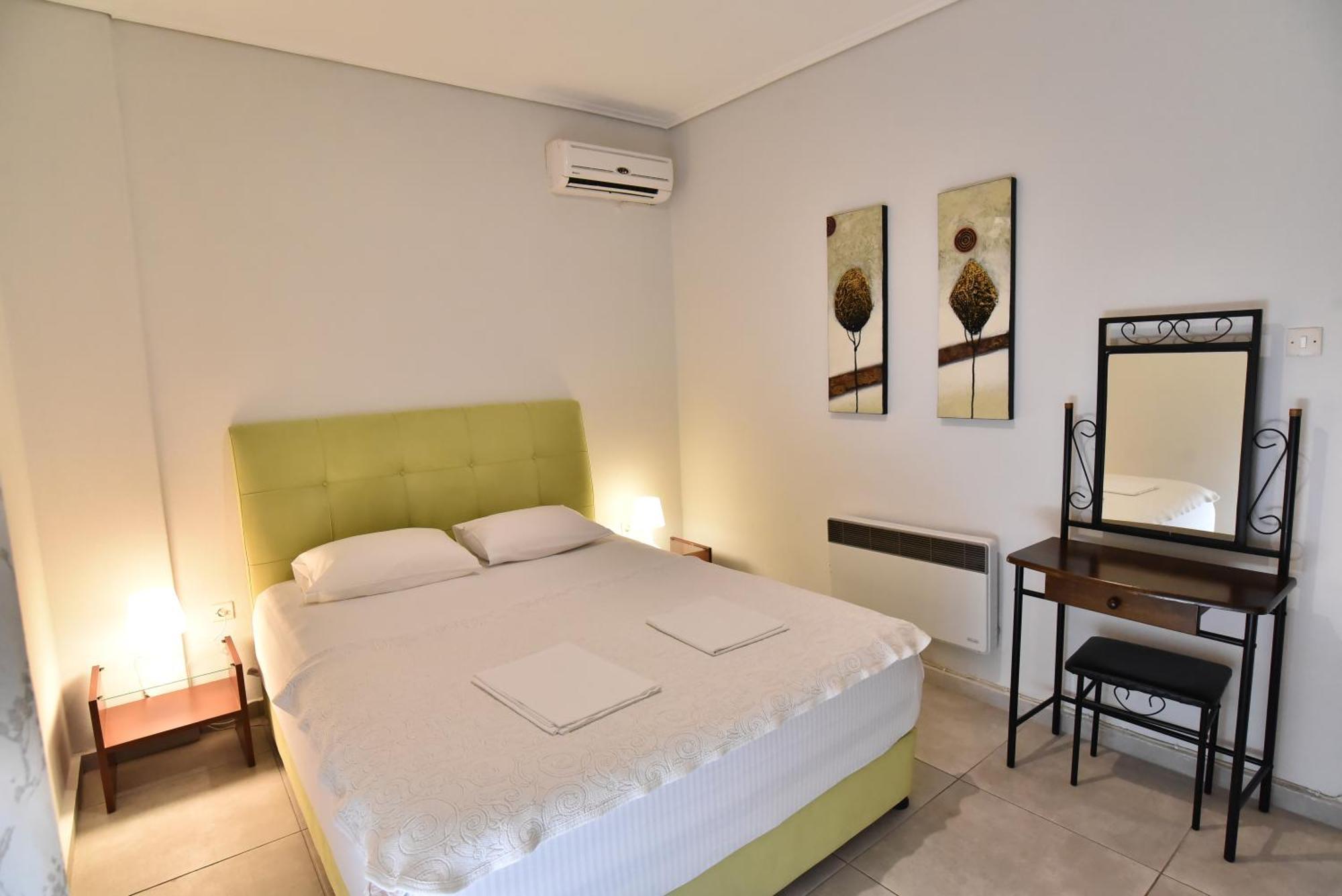 Luca Apartments PalaiónTsiflíkion Esterno foto