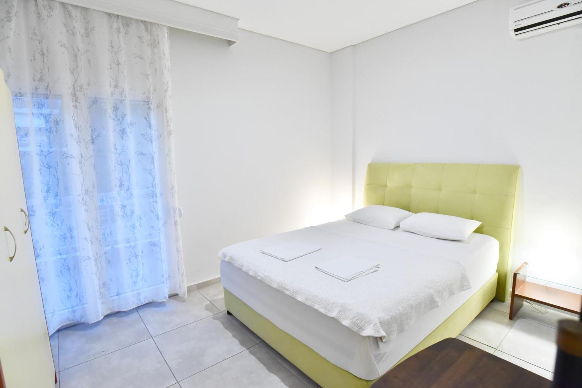 Luca Apartments PalaiónTsiflíkion Esterno foto